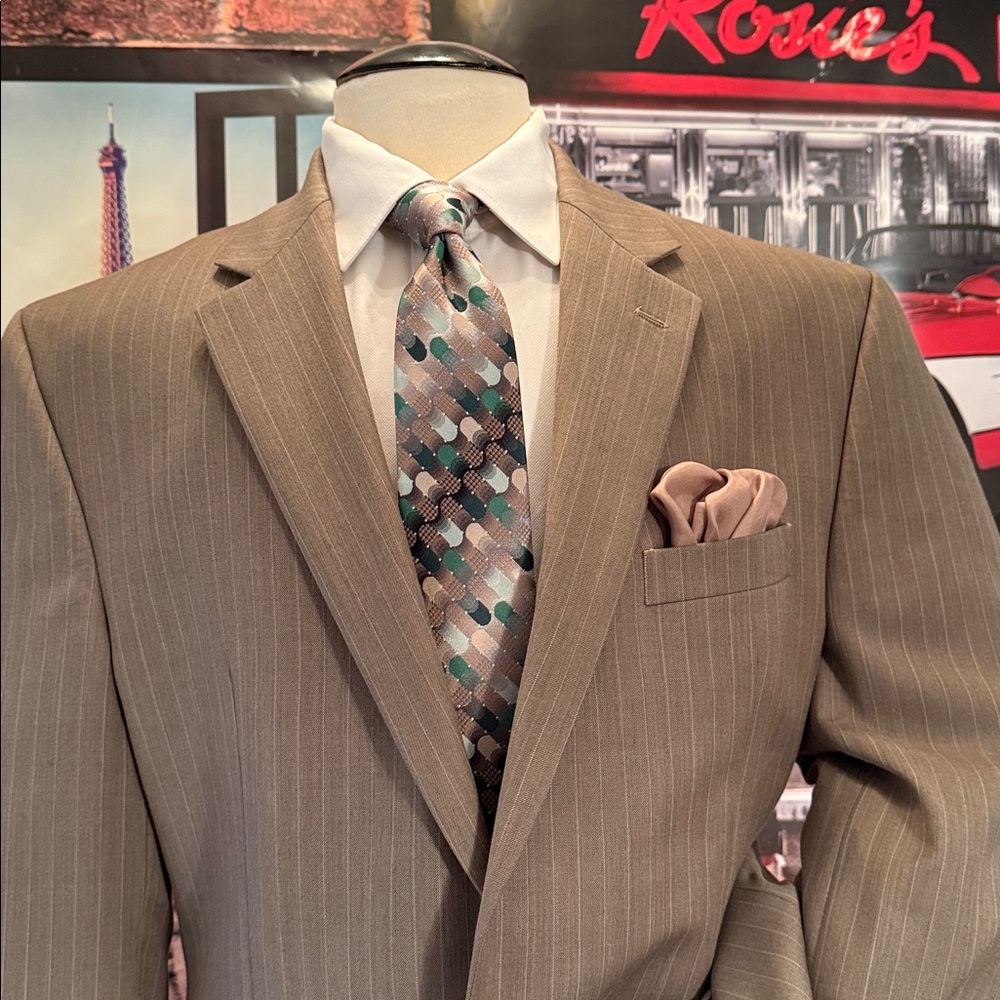Lauren Ralph Lauren Suit